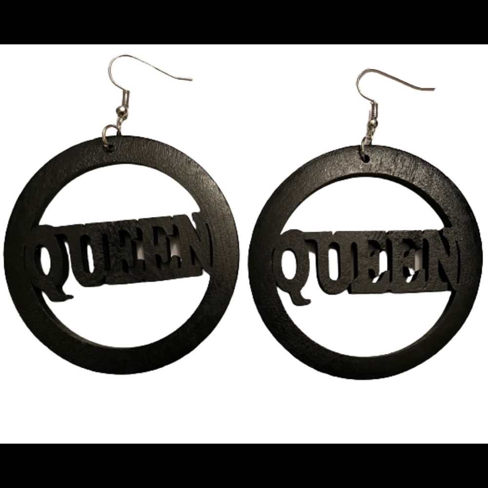 QUEEN WOODEN Earrings: Black